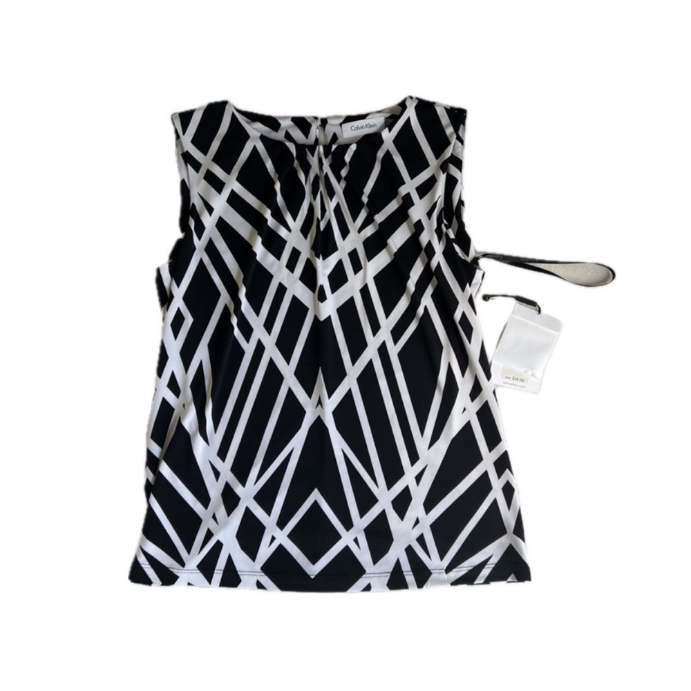Calvin Klein | Black & White Sleeveless Graphic Blouse